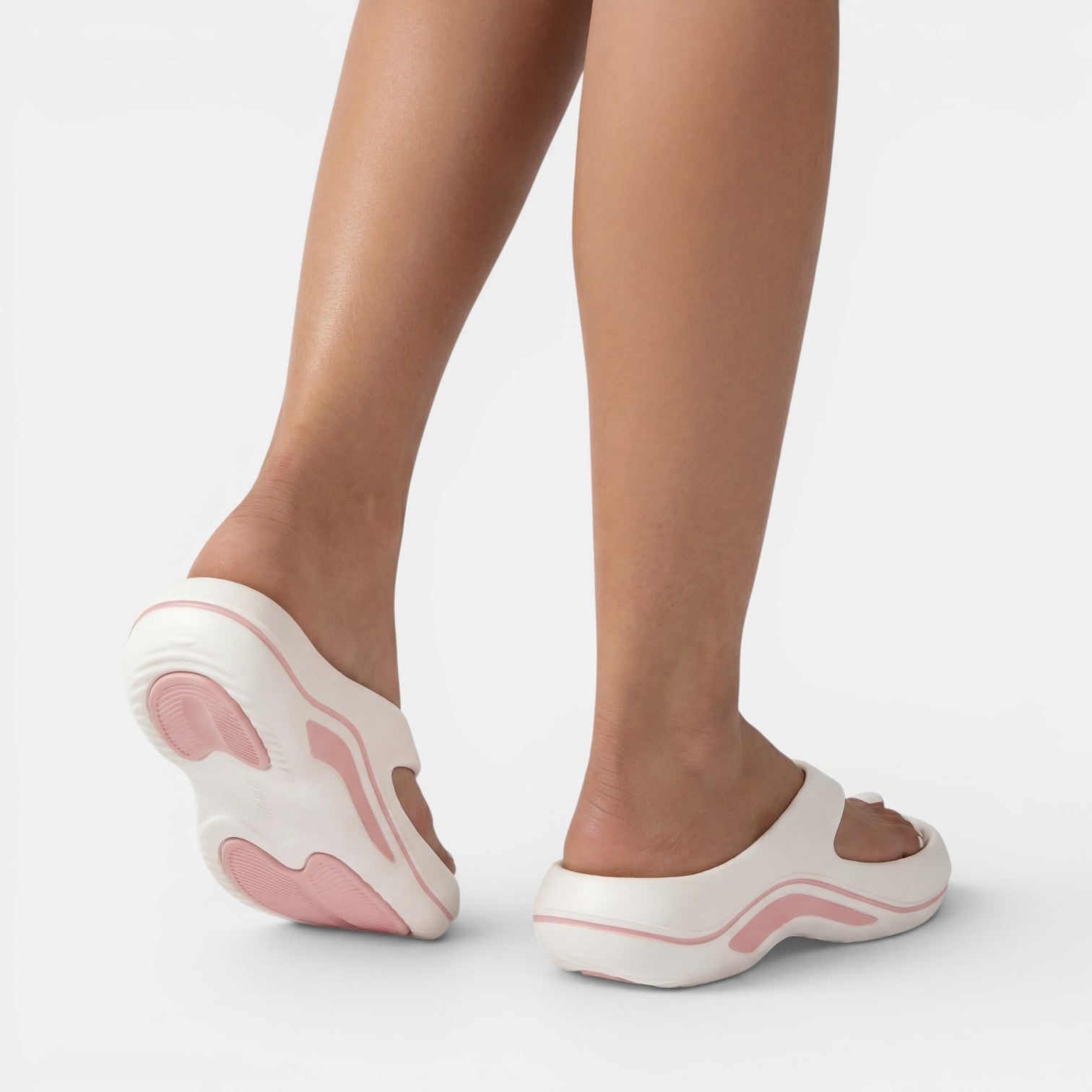 Women's Chunky Platform Flip-Flops with Cushioned Wave Sole 2