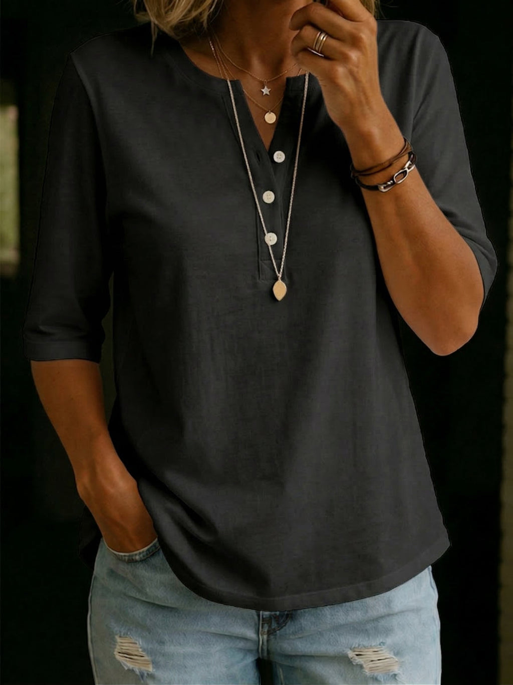 Women's Linen Blouse V-Neck 1