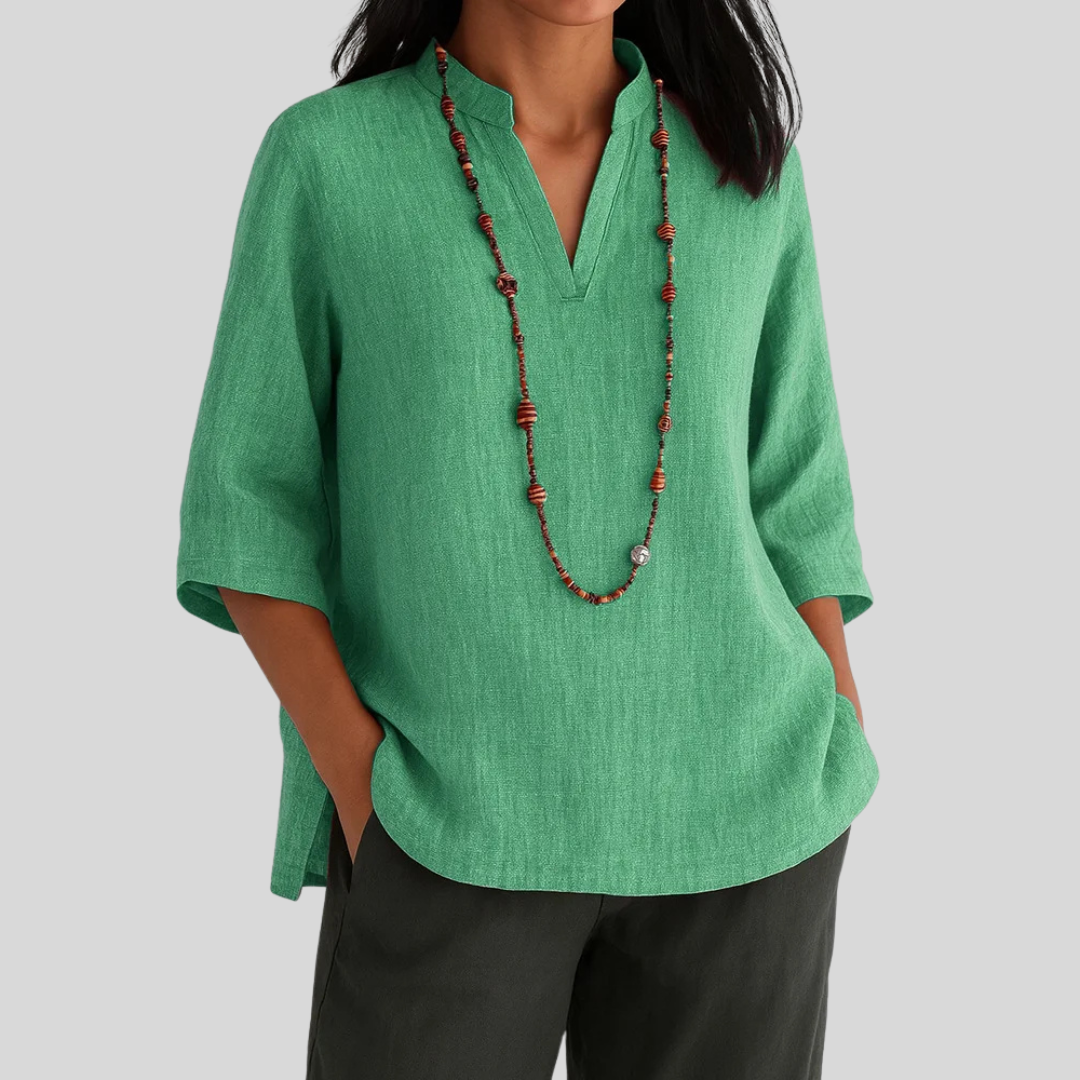 Women's Three Quarter Sleeve V-Neck Tunic Blouse - Side Slits 0